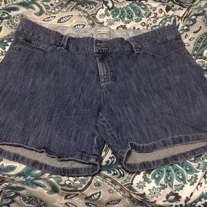 Plus-size jean shorts